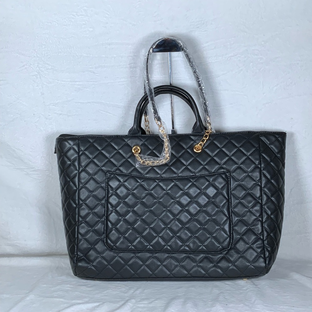 Quilda Paris Quilted Black Tote Bag with Gold Chain Detail - Picture 2 of 4